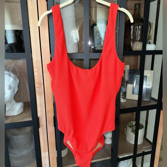 J. CREW Textured scoopneck one-piece swimsuit crinkle plus size - Picture 1 of 13